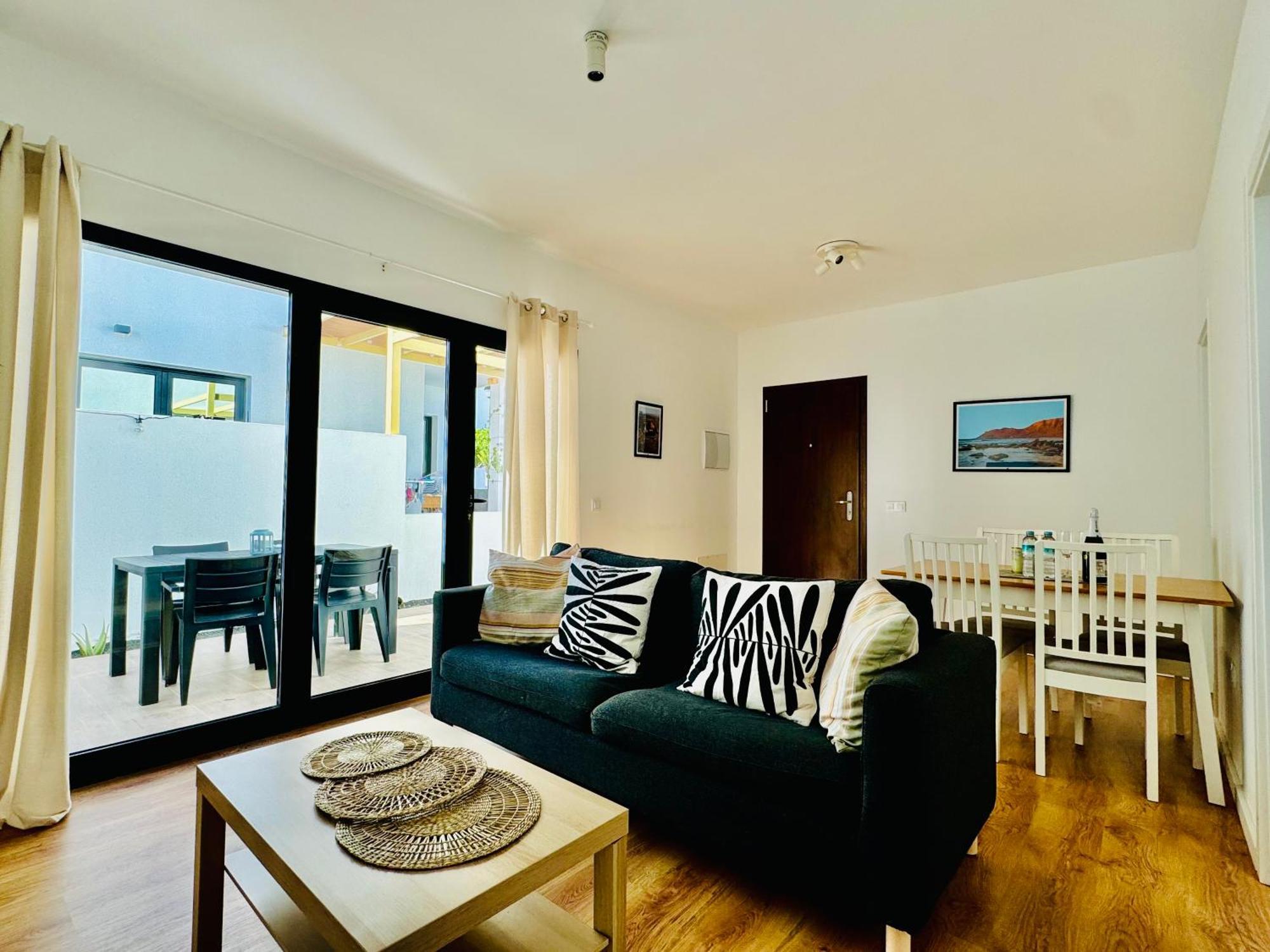 Villa Patricia By Vulcano Homes Costa Teguise Eksteriør bilde